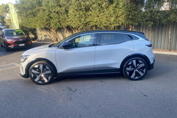 2024 Renault Megane E-Tech XCB Techno EV60 Hatch Image 4