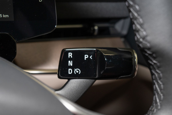 2025 MY26 Volvo ES90  Plus Single Motor Sedan Image 13