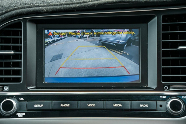 2018 Hyundai Elantra AD Trophy Sedan Image 13