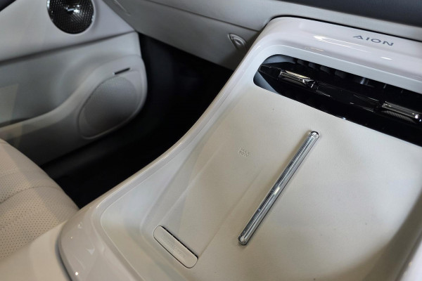 2026 AION AION V No Series Premium SUV Image 24