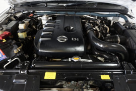 2010 Nissan Navara D40 Turbo RX Utility crew cab