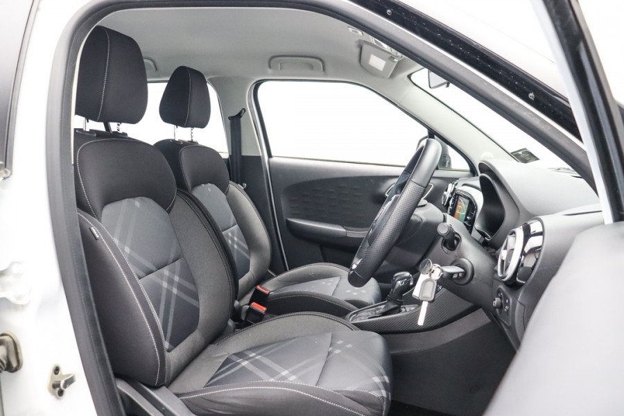 2025 MG MG3 ZP22 Core Hatch Image 10