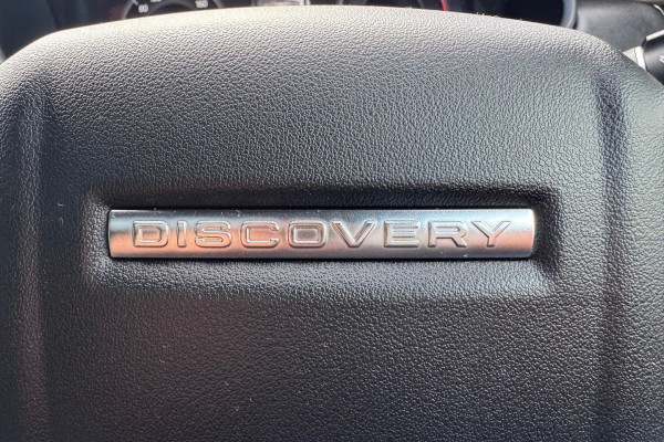 2018 Land Rover Discovery Series 5 HSE Luxury SUV Image 20