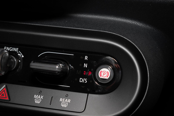 2026 MINI Cooper F66 JCW Favoured Hatch image 13