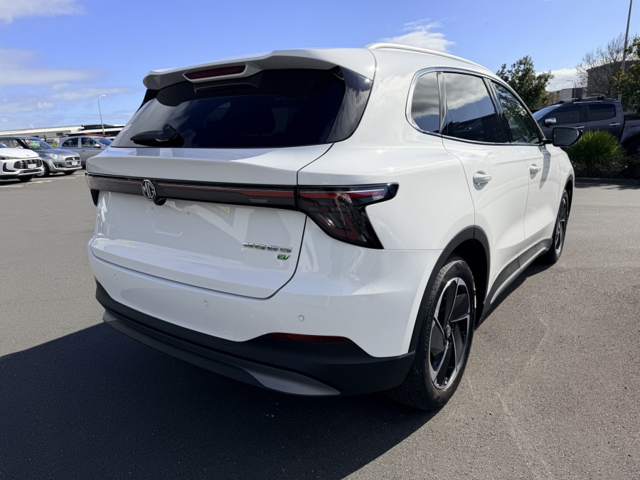 2026 MG MGS5 EV Essence 49 SUV Image 4