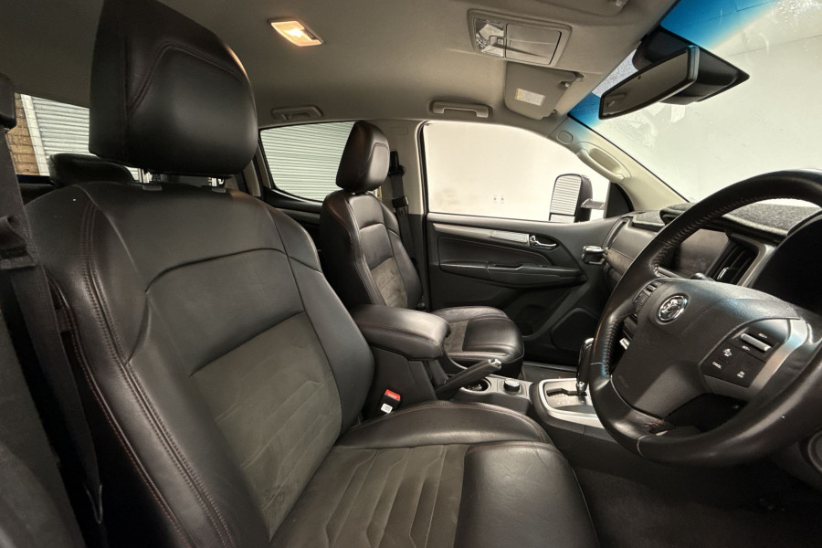 2020 MY18 HSV Colorado RG SportsCat Ute Image 20