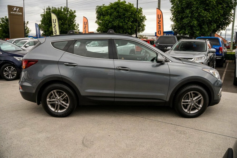 2018 Hyundai Santa Fe DM5 MY18 Active SUV Image 4