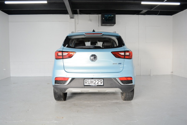 2021 MG ZS Essence SUV Image 6