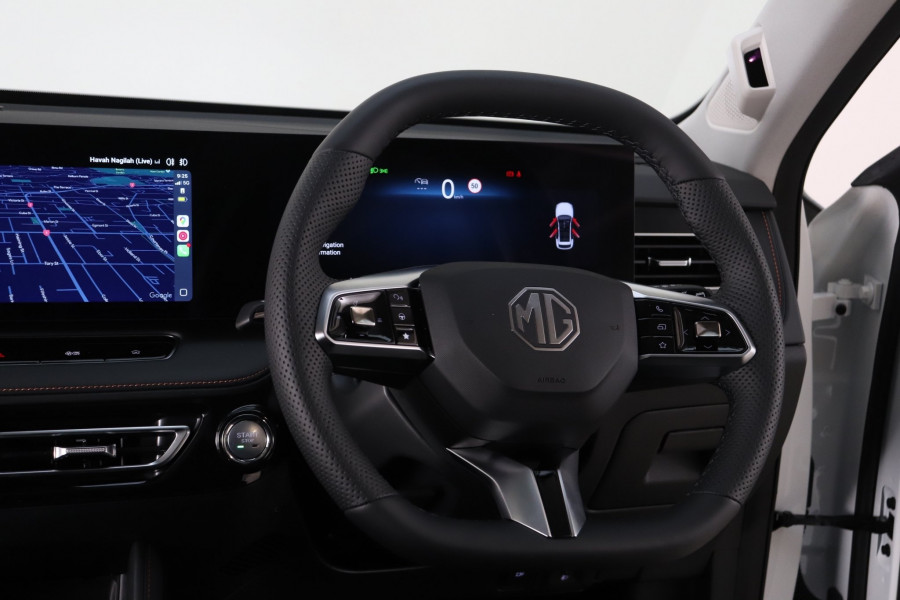 2026 MG HS Super Hybrid Essence SUV Image 10