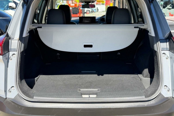 2025 Nissan X-Trail T33 ST-L SUV Image 18