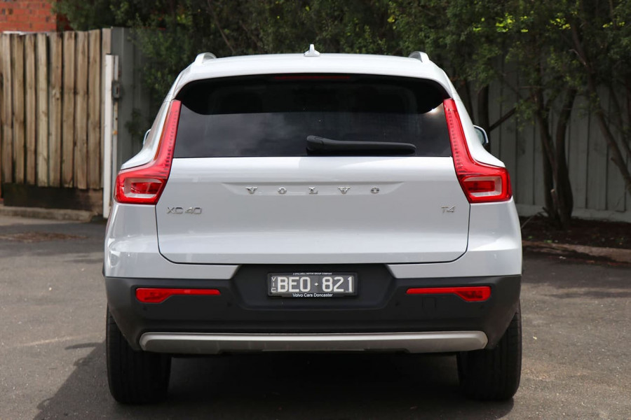 2019 Volvo Xc40 (No Series) MY20 T4 Momentum Suv