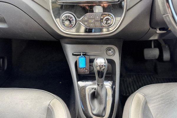 2015 Renault Captur J87 Dynamique SUV Image 13