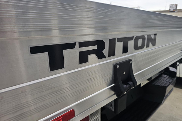 2025 Mitsubishi Triton MV  GLX Cab Chassis Image 3