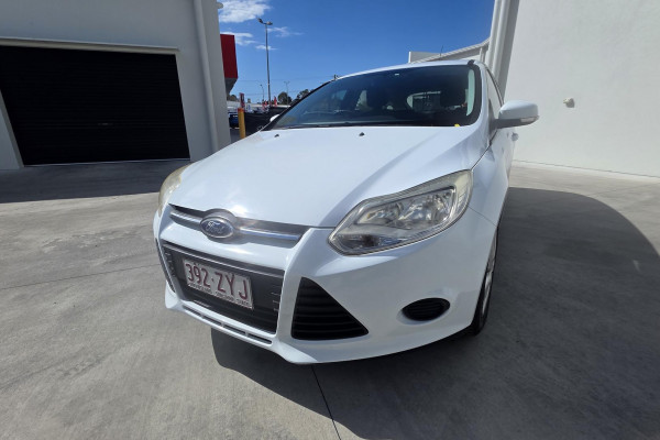 2015 MY14 Ford Focus LW MkII Ambiente Hatch Image 7