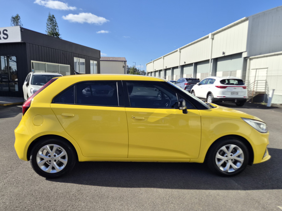 2022 MG MG3 SZP1 Core Hatch Image 9