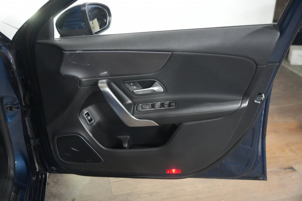 2021 Mercedes-Benz A-Class A250e Hatch image 29