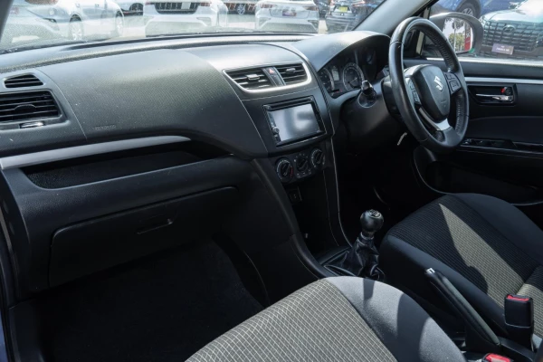 2014 Suzuki Swift FZ GL Hatch Image 8