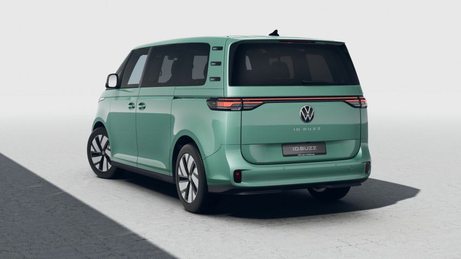 2025 Volkswagen ID. Buzz EB Pro BEV560 People Mover Image 3