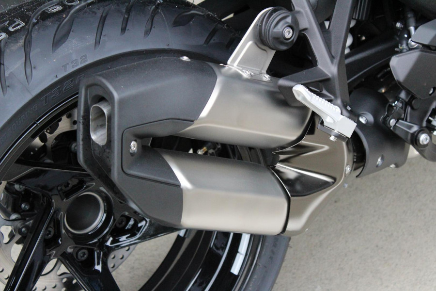 2026 BMW R 1300 R R 1300