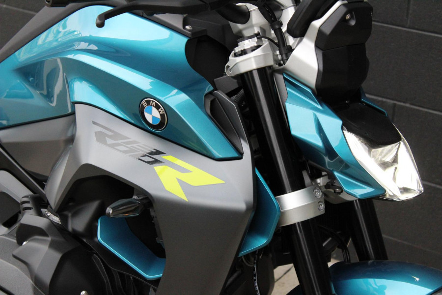2026 BMW R 1300 R R 1300