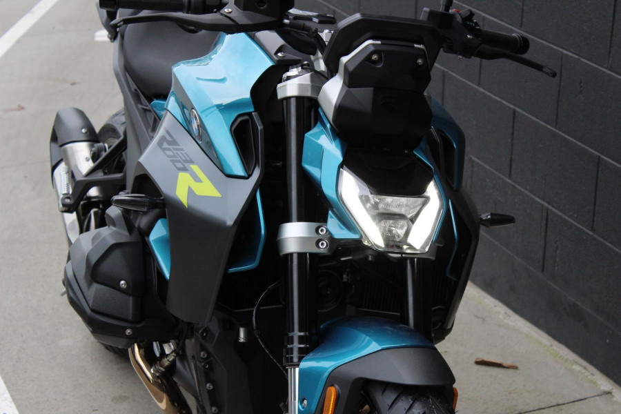 2026 BMW R 1300 R R 1300