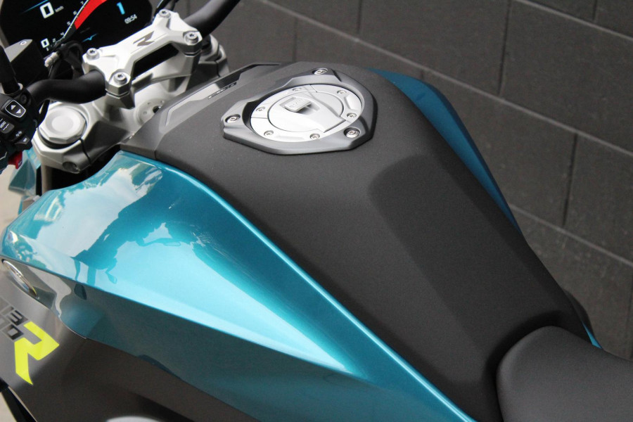 2026 BMW R 1300 R R 1300