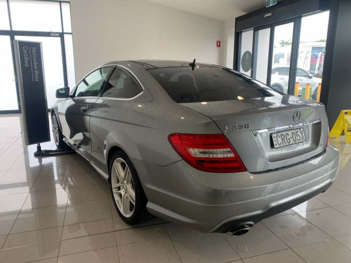 2013 Mercedes-Benz C-class C204 MY13 C250 Coupe Image 12