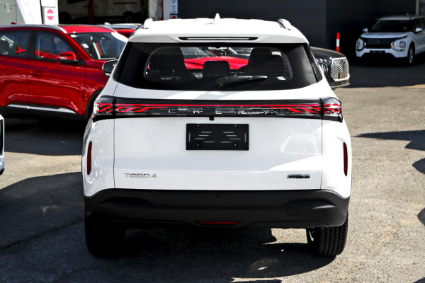 2026 Chery Tiggo 4  Hybrid Ultimate SUV Image 2