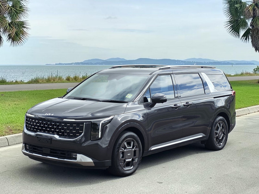 2026 Kia Carnival KA4 PE GT-Line HEV People Mover Image 5