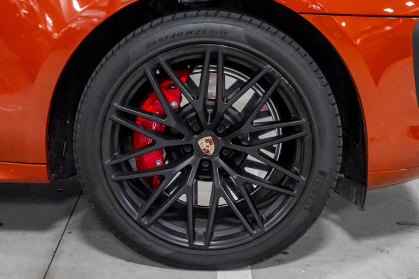 2023 Porsche Macan 95B GTS SUV image 23