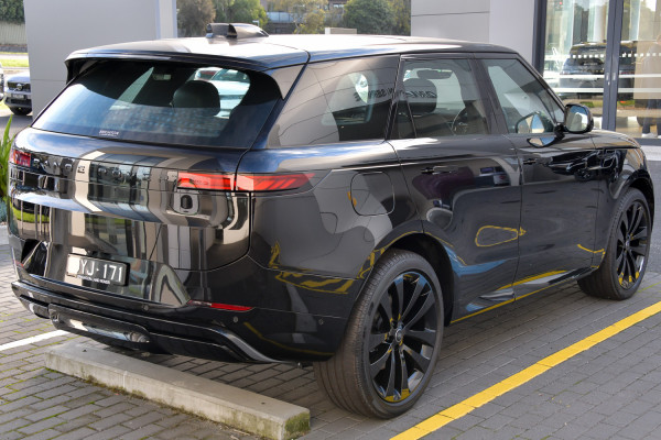 2025 Land Rover Range Rover Sport L461 D300 Dynamic SE SUV image 23