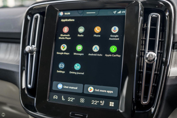 2026 Volvo XC40 XZ Plus B4 SUV Image 8