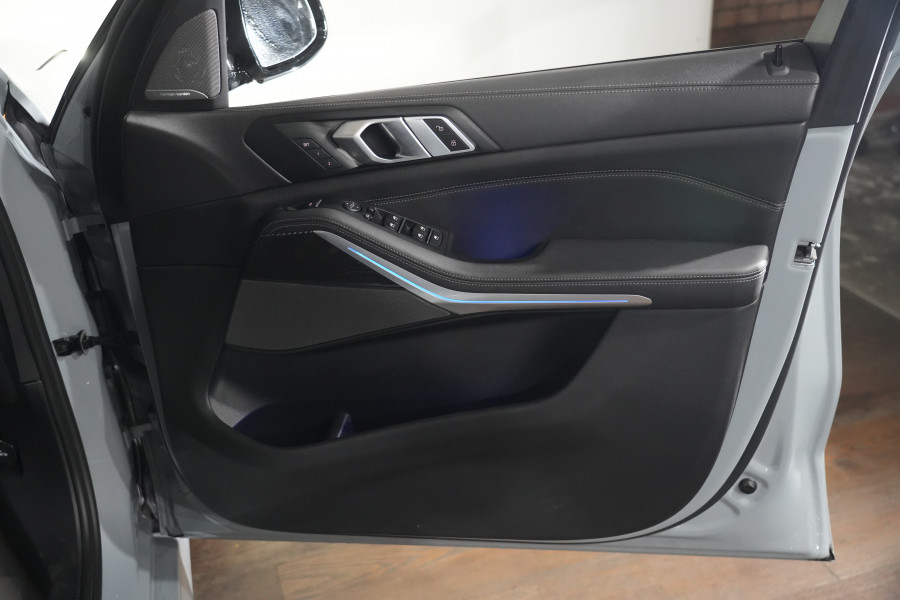 2023 BMW X5 xDrive30d M Sport SUV Image 31
