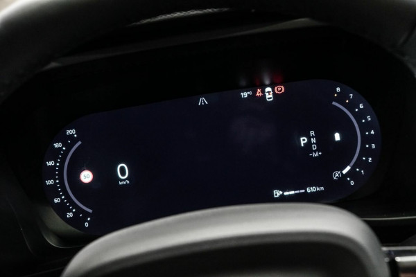2025 MY26 Volvo XC40 XZ Plus B4 SUV Image 11