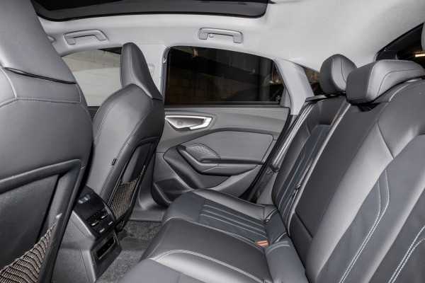 2025 Audi A5 B10 TFSI 150kW S line Sedan image 9