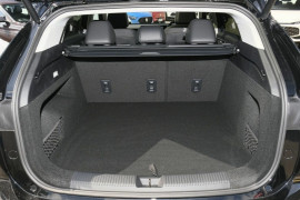2024 MY24.5 MG HS AS33 Essence SUV