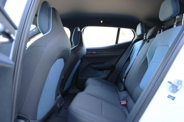 2026 MY27 Volvo EX30  Plus P5 Long Range SUV Image 24
