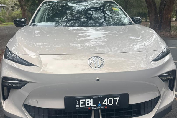 2025 MG MGS5 EV ZS3EM Essence 62 SUV Image 3