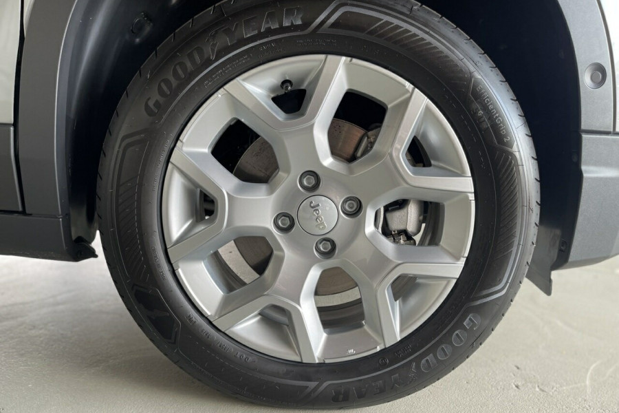 2024 Jeep Avenger JJ Limited SUV Image 21