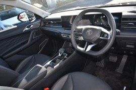 2024 MY24.5 MG HS AS33 Excite SUV
