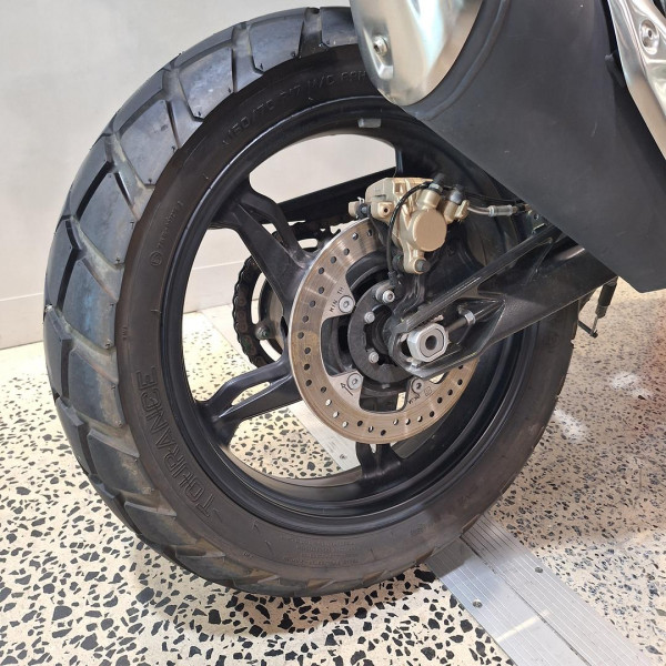 2018 [THIS VEHICLE IS SOLD] image 24