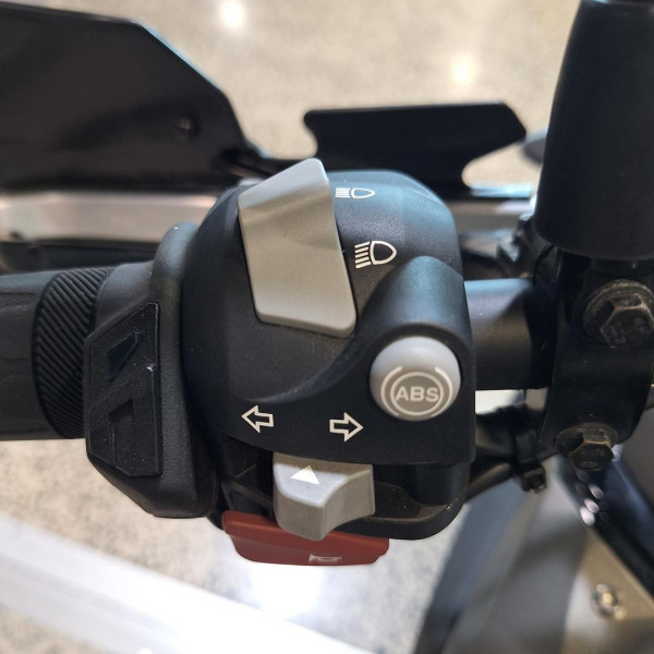2018 [THIS VEHICLE IS SOLD] image 7