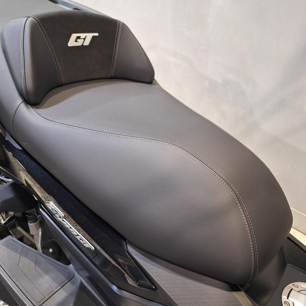 2026 BMW C 400 GT ion C 400 image 15