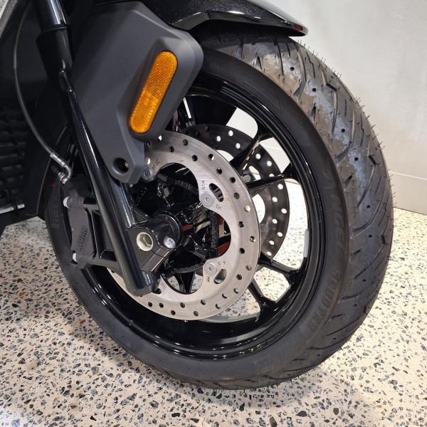 2026 BMW C 400 GT ion C 400 image 22