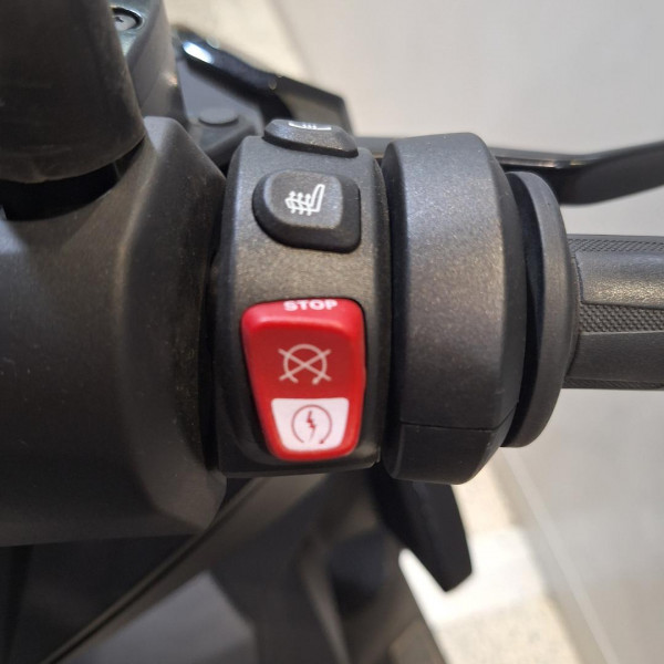 2023 BMW C 400 X ion C 400 image 9