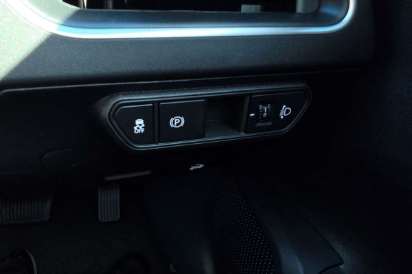 2025 MY26 Kia K4 CL4m S Hatch Image 19