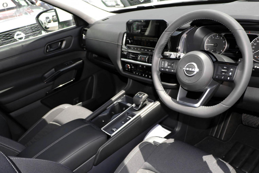 2024 Nissan Pathfinder R53 ST-L SUV Image 11
