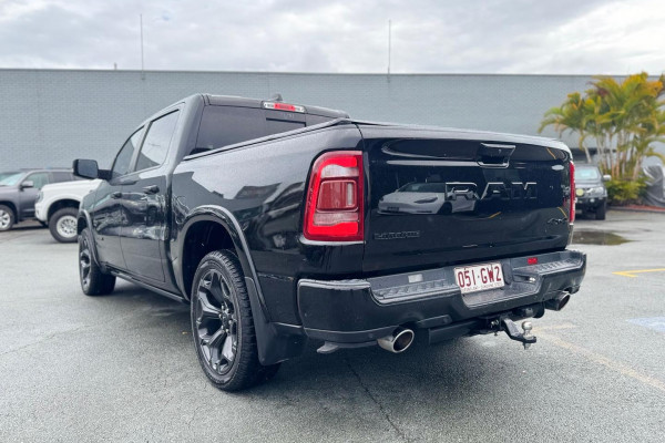 2022 Ram 1500 DT Laramie Ute Image 10