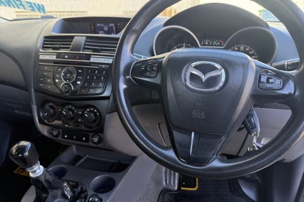 2016 Mazda BT-50 UR XT Single Cab Chassis Image 11