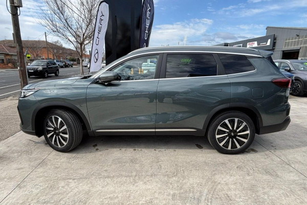 2026 Chery Tiggo 8 T31 Super Hybrid Ultimate SUV Image 3